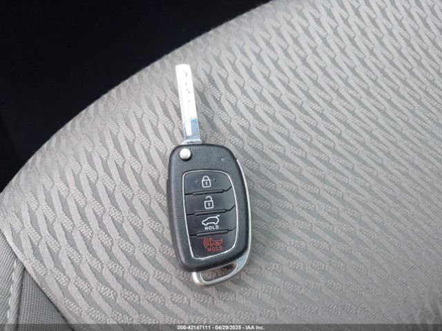 KM8SM4HF4HU241170 Hyundai Santa Fe Se