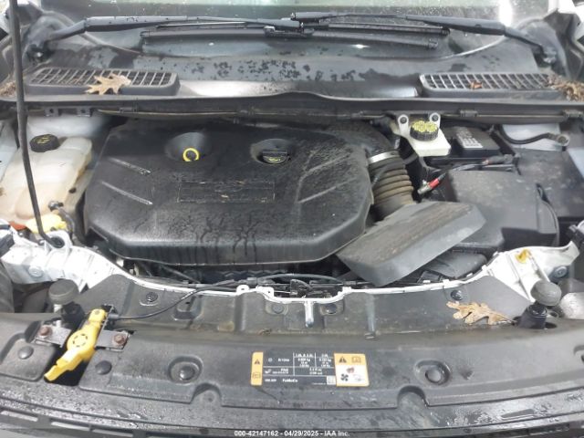 1FMCU9G99EUC15477 Ford ESCAPE SE