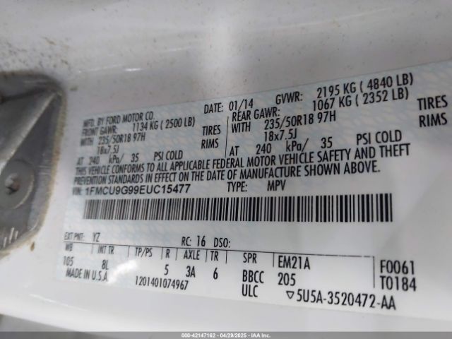1FMCU9G99EUC15477 Ford ESCAPE SE
