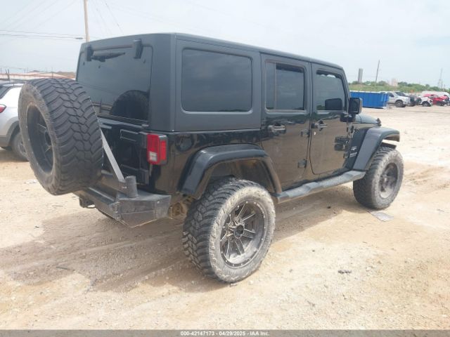 1C4BJWEG1GL209920 Jeep Wrangler Unlimited Sahara