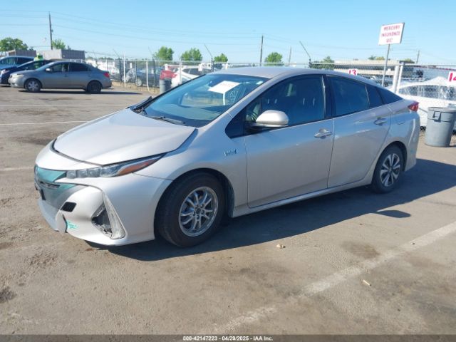 JTDKARFP7H3037054 Toyota Prius Prime Premium