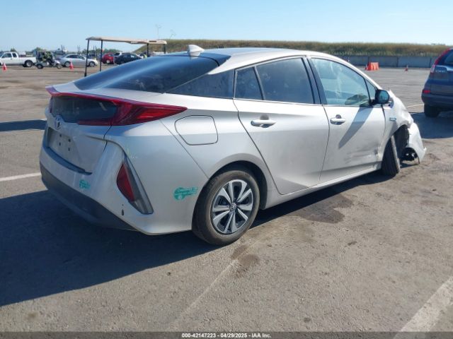 JTDKARFP7H3037054 Toyota Prius Prime Premium