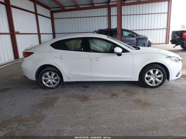 3MZBM1U75FM208338 Mazda Mazda3 I Sport