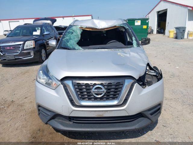 3N1CP5CUXJL509573 Nissan KICKS SV