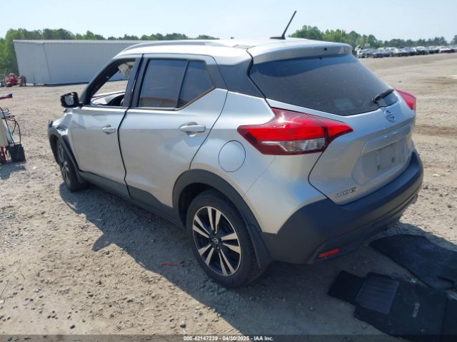 3N1CP5CUXJL509573 Nissan KICKS SV
