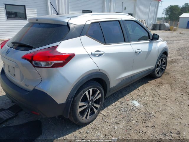 3N1CP5CUXJL509573 Nissan KICKS SV