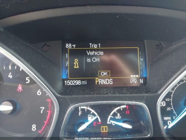 1FMCU0GD2KUB38690 Ford ESCAPE SE
