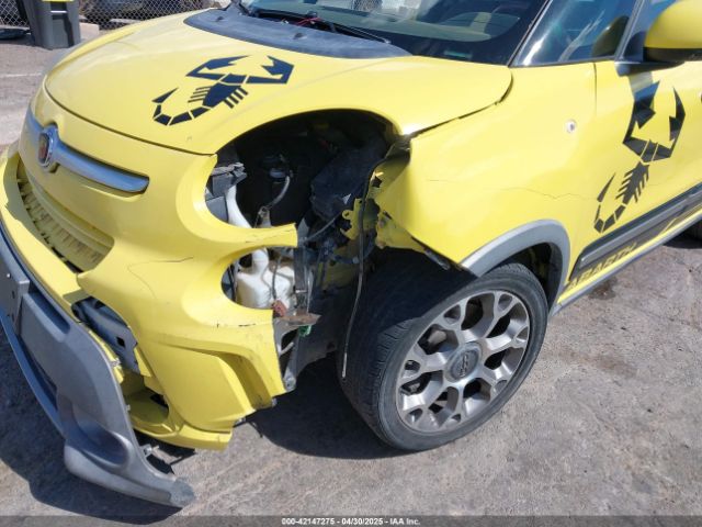 ZFBCFADH7EZ021466 Fiat 500L TREKKING
