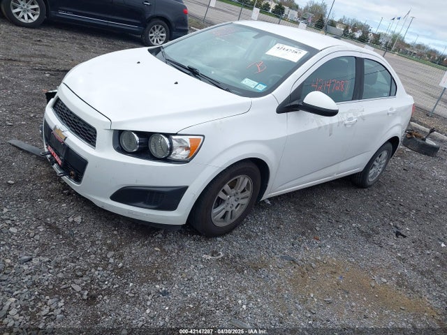 1G1JC5SH2F4105547 Chevrolet Sonic Lt Auto