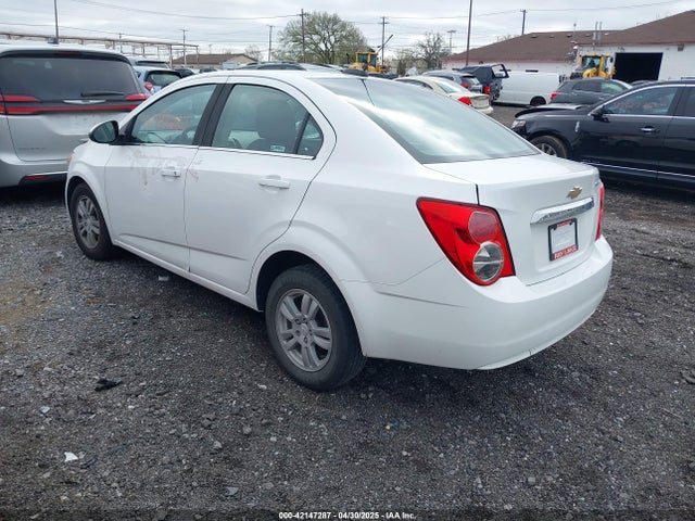 1G1JC5SH2F4105547 Chevrolet Sonic Lt Auto