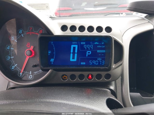 1G1JC5SH2F4105547 Chevrolet Sonic Lt Auto