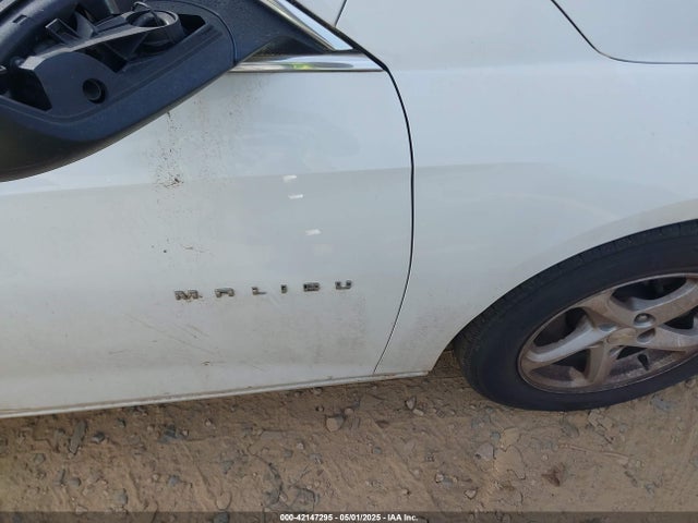1G1ZB5ST0HF177929 Chevrolet MALIBU LS