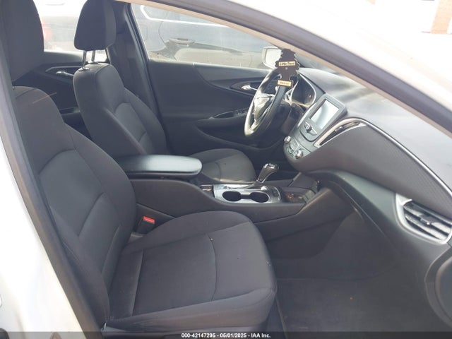 1G1ZB5ST0HF177929 Chevrolet MALIBU LS