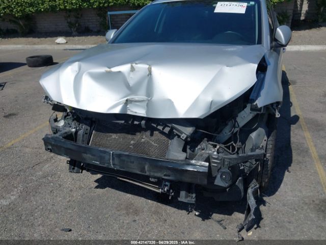 KMHD74LF7HU084273 Hyundai ELANTRA SE