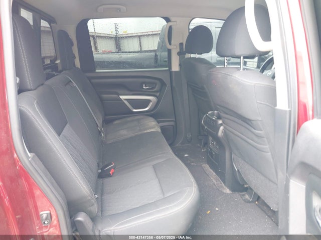 1N6AA1E67HN506425 Nissan TITAN SV