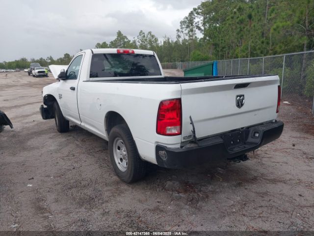 2023 RAM 1500 CLASSIC 3C6JR6DG7PG674129 Photo 2