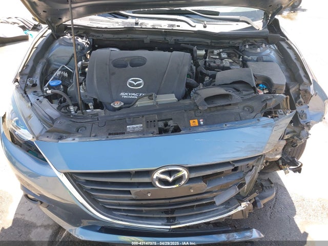 42147375 :رقم المزاد ، 3MZBM1L79FM187074 vin ، 2015 Mazda Mazda3 I Touring مزاد بيع