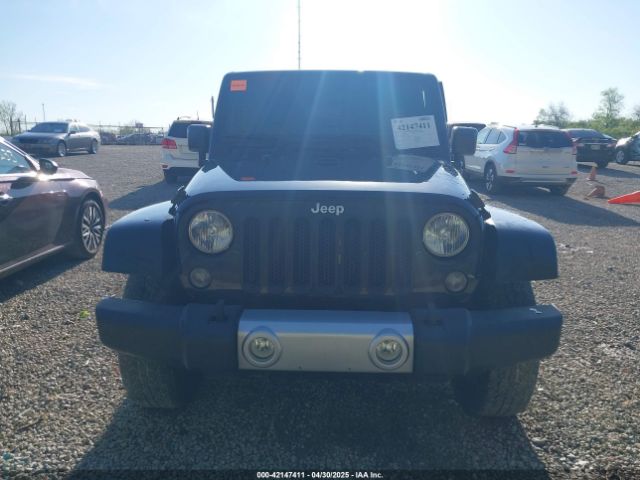 1C4BJWEG7FL677343 Jeep Wrangler Unlimited Sahara