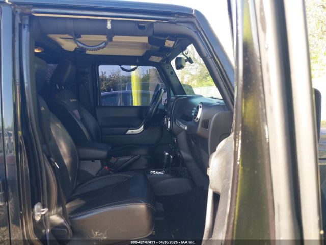 1C4BJWEG7FL677343 Jeep Wrangler Unlimited Sahara