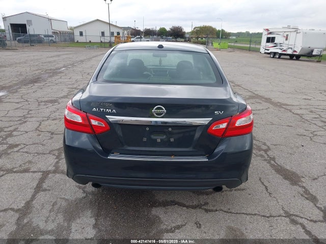 Nissan Altima 2016 1N4AL3AP2GC203575 Image 16