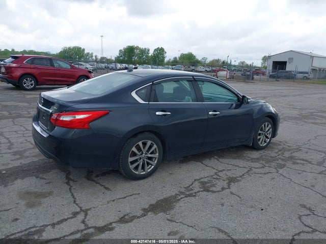 Nissan Altima 2016 1N4AL3AP2GC203575 Image 4