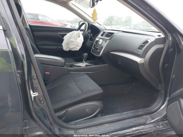 Nissan Altima 2016 1N4AL3AP2GC203575 Image 5