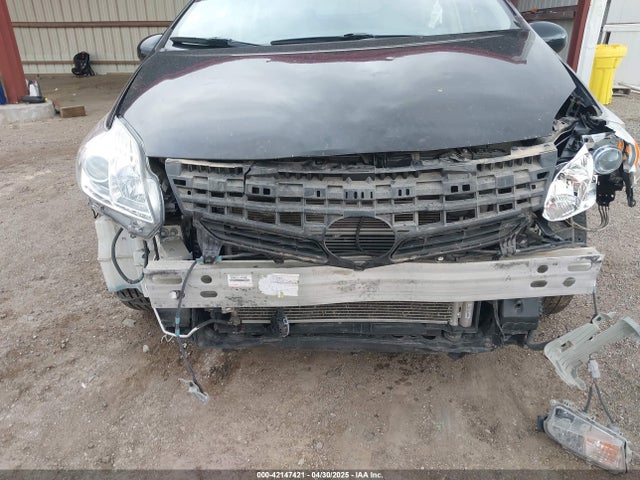 JTDKN3DU8F0430408 Toyota Prius Two