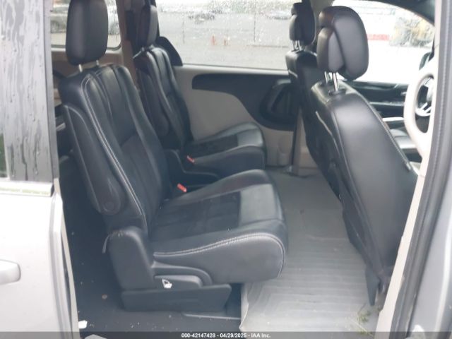 2C4RDGCG3KR513667 Dodge Grand Caravan Sxt