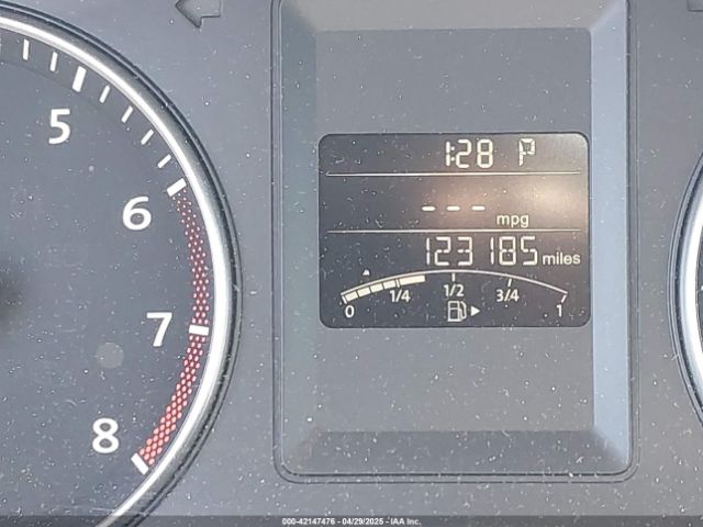 3VWD17AJ4EM370500 Volkswagen Jetta 1.8t Se