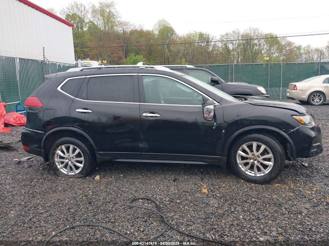 5N1AT2MV9HC813713 Nissan ROGUE SV