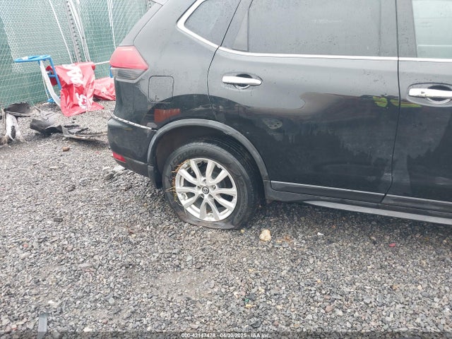 5N1AT2MV9HC813713 Nissan ROGUE SV