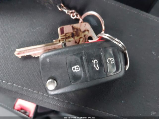 2017 VOLKSWAGEN BEETLE 3VWF17AT4HM626004 Photo 10