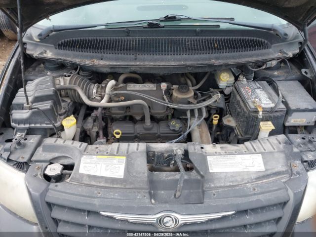 2005 CHRYSLER TOWN & COUNTRY 1C4GP45R95B354703 Photo 9