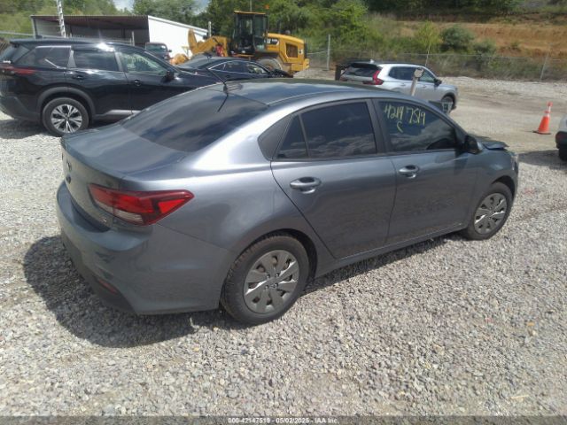 3KPA24AD8LE333288 KIA RIO S