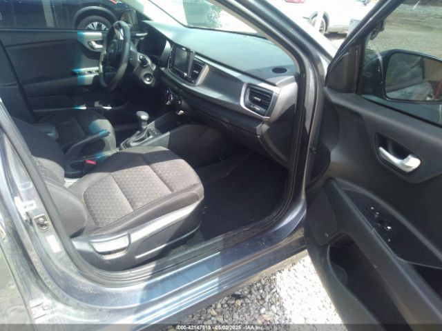 3KPA24AD8LE333288 KIA RIO S