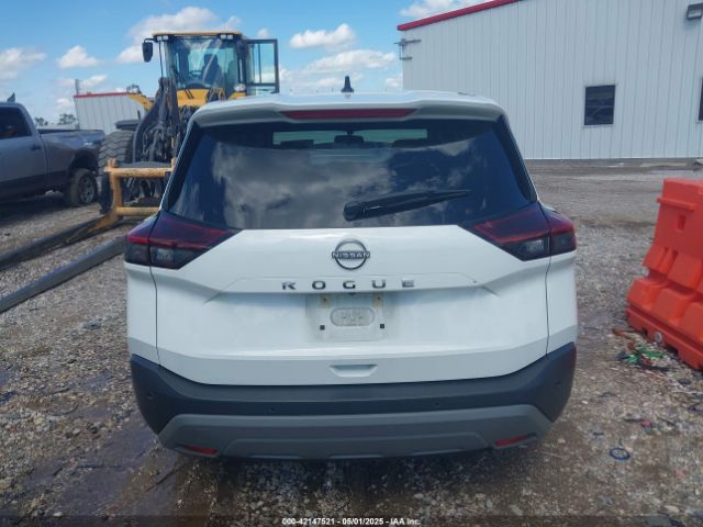 5N1BT3AA8PC855977 Nissan Rogue S Fwd