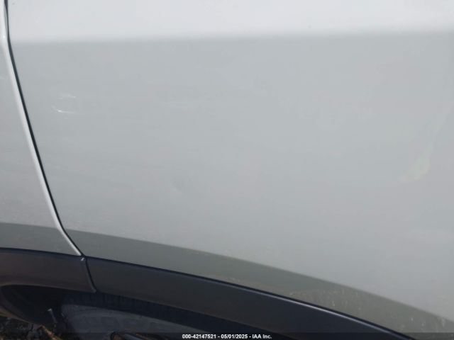 5N1BT3AA8PC855977 Nissan Rogue S Fwd