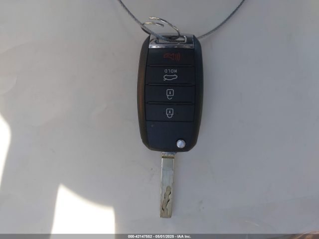 3KPA24AD4ME391173 KIA RIO S