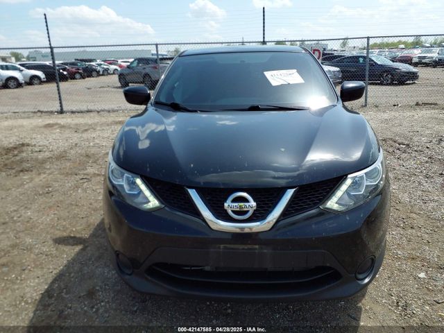 JN1BJ1CRXHW106862 Nissan Rogue Sport S