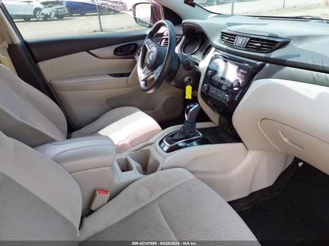 JN1BJ1CRXHW106862 Nissan Rogue Sport S