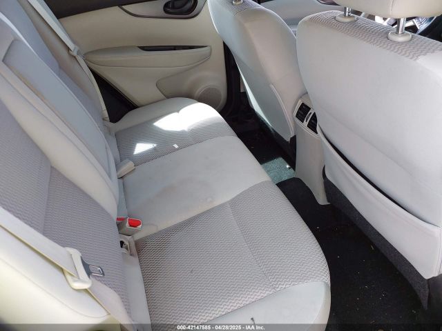 JN1BJ1CRXHW106862 Nissan Rogue Sport S