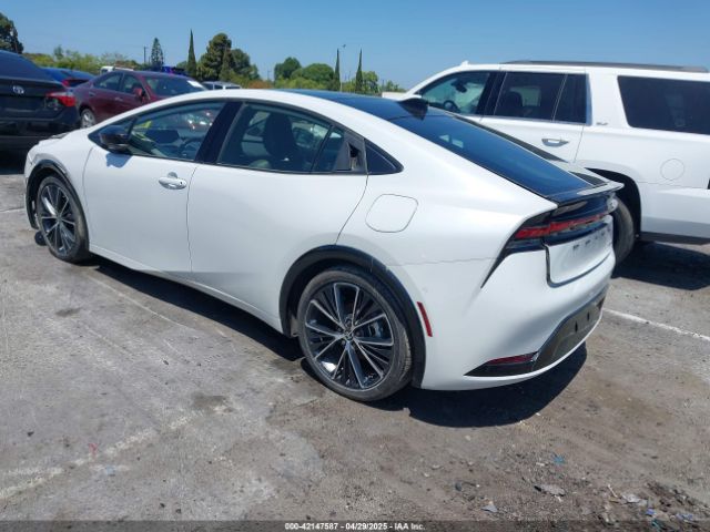 JTDACAAU8R3016249 Toyota Prius Limited