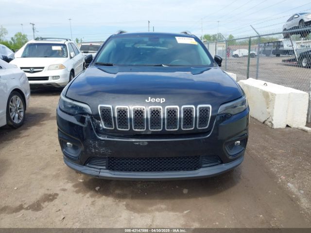 1C4PJMLB5KD489488 Jeep Cherokee Latitude Plus 4x4