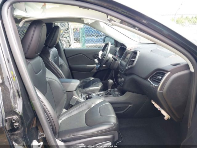 1C4PJMLB5KD489488 Jeep Cherokee Latitude Plus 4x4