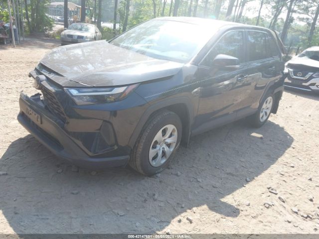 2T3G1RFV9RC483985 Toyota RAV4 LE