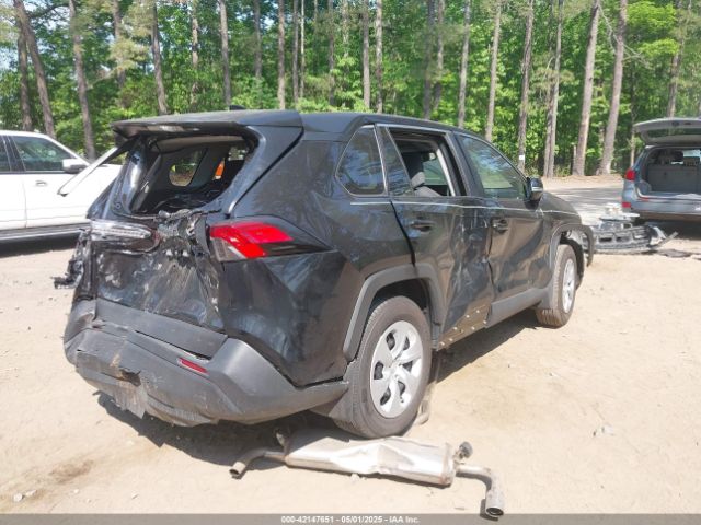 2T3G1RFV9RC483985 Toyota RAV4 LE