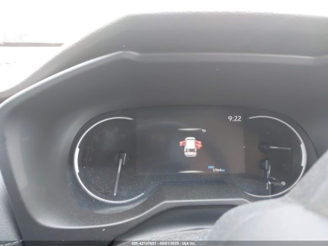 2T3G1RFV9RC483985 Toyota RAV4 LE