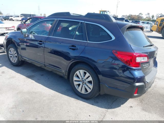 2018 SUBARU OUTBACK 4S4BSADC0J3207111 Photo 2