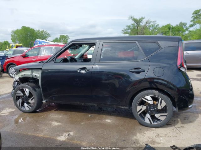 KNDJ53AU5P7848059 KIA Soul Gt-line