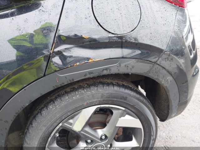 KMHRC8A33RU284151 Hyundai Venue Sel